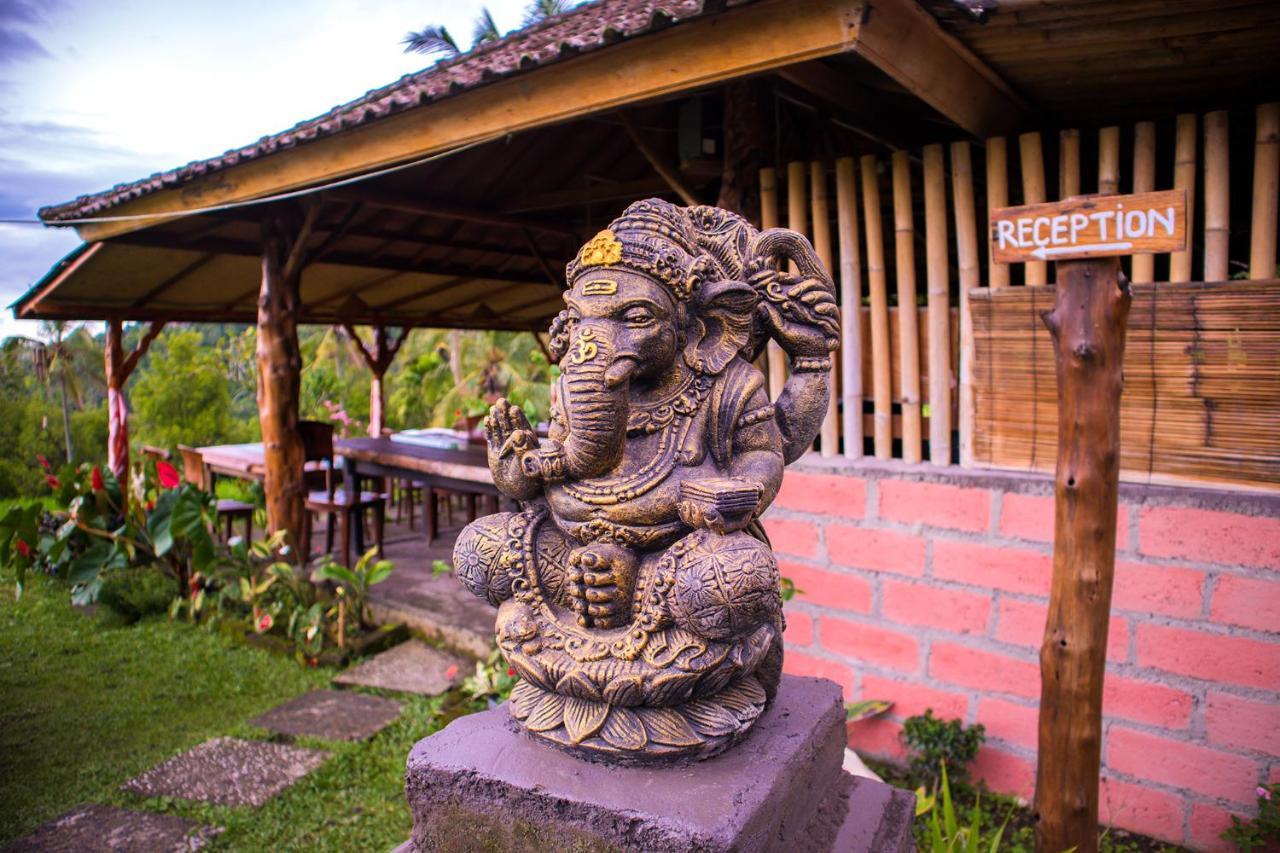 Puri Sunny Camp Villa มุนดุก ภายนอก รูปภาพ